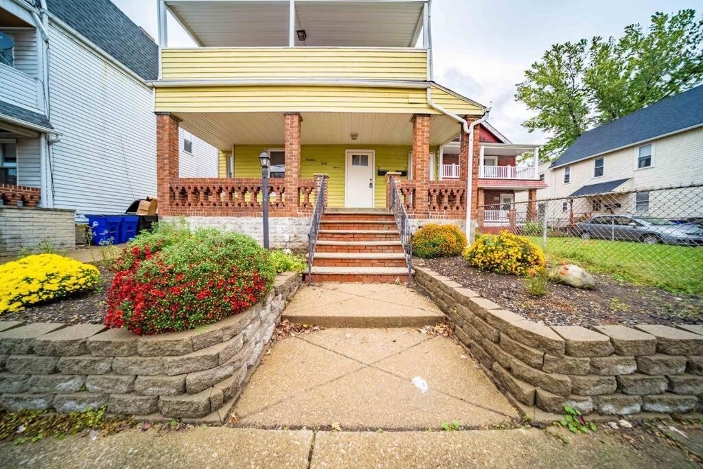 Walkable Gem In Little Italy Cleveland Exterior foto